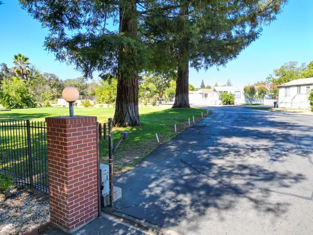 an aerial view of a yard