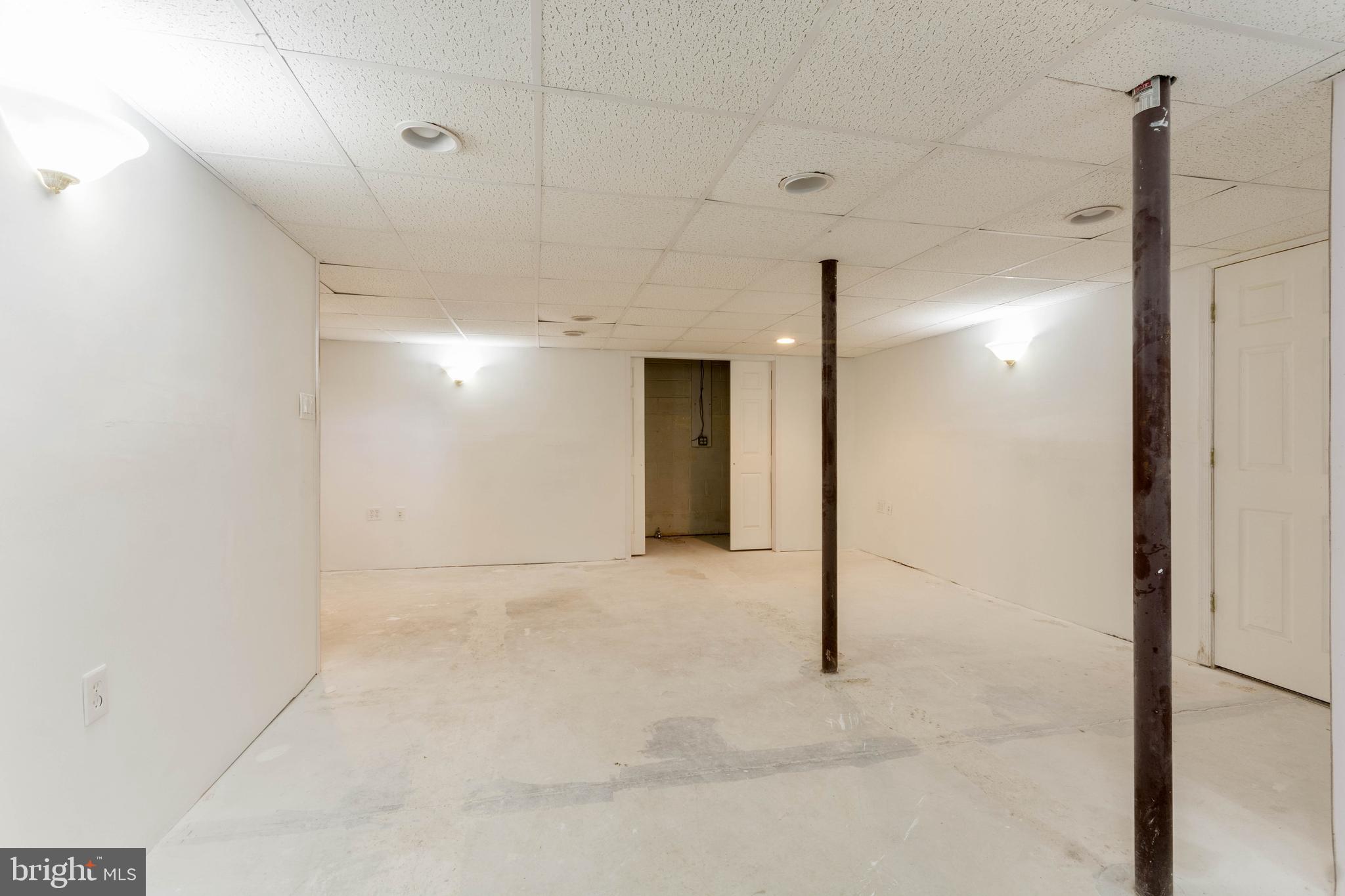 41 Jonquil Way Sicklerville, NJ 08081 - Photo 13 of 33 Finished Basement