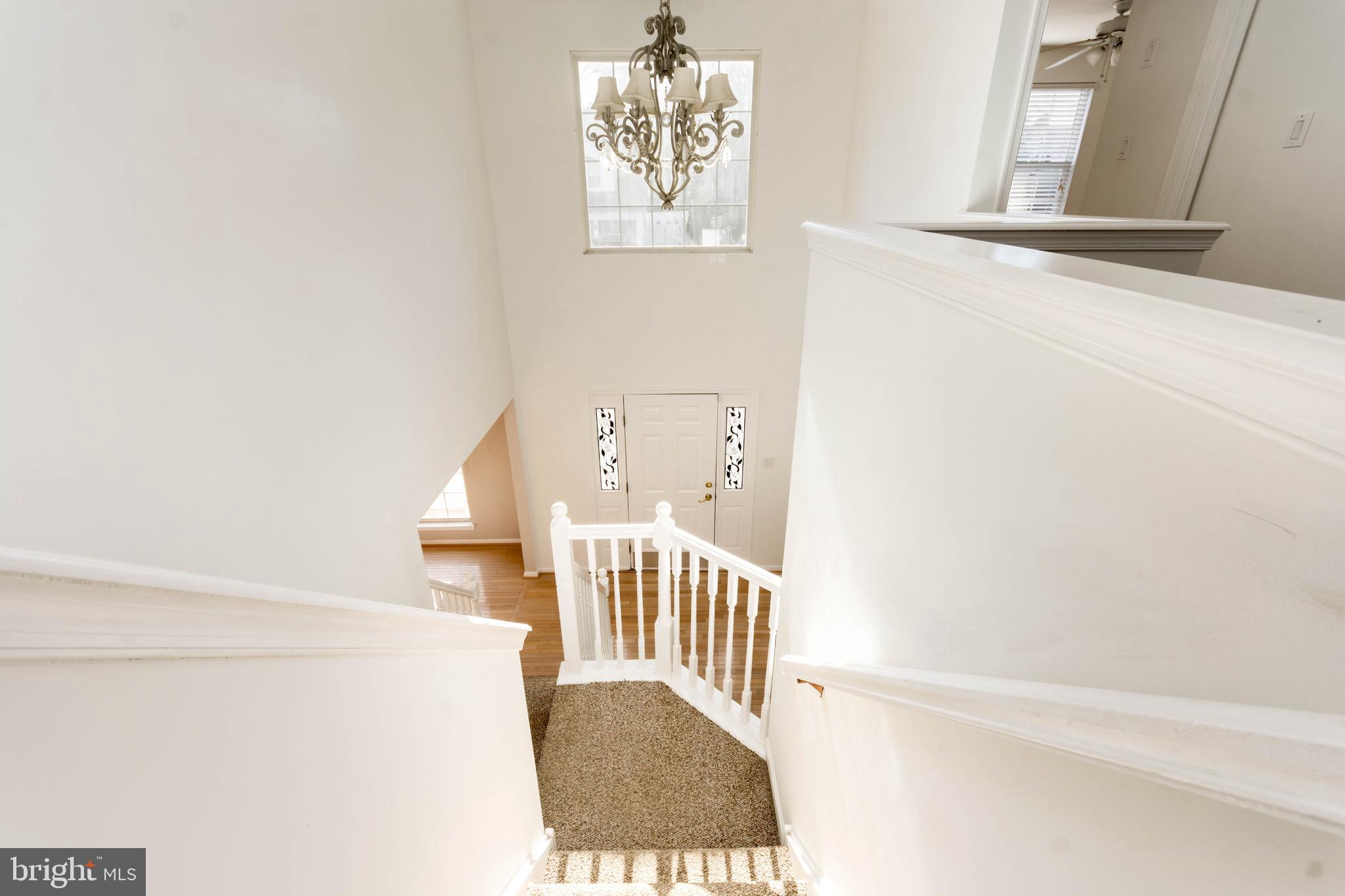 41 Jonquil Way Sicklerville, NJ 08081 - Photo 4 of 33 Foyer