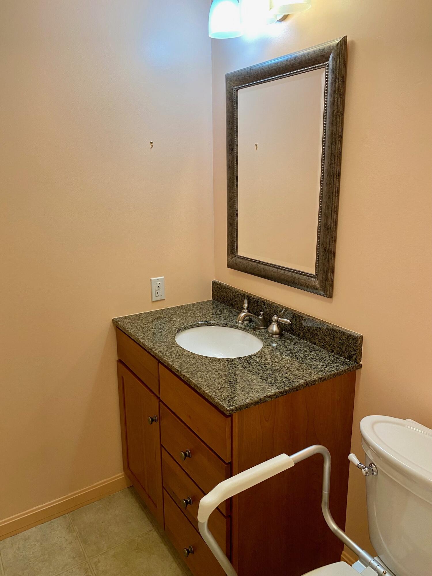 10 Ridgefield Drive, Unit 11 Gorham, ME 04038 - Photo 27 of 47 1 (36)