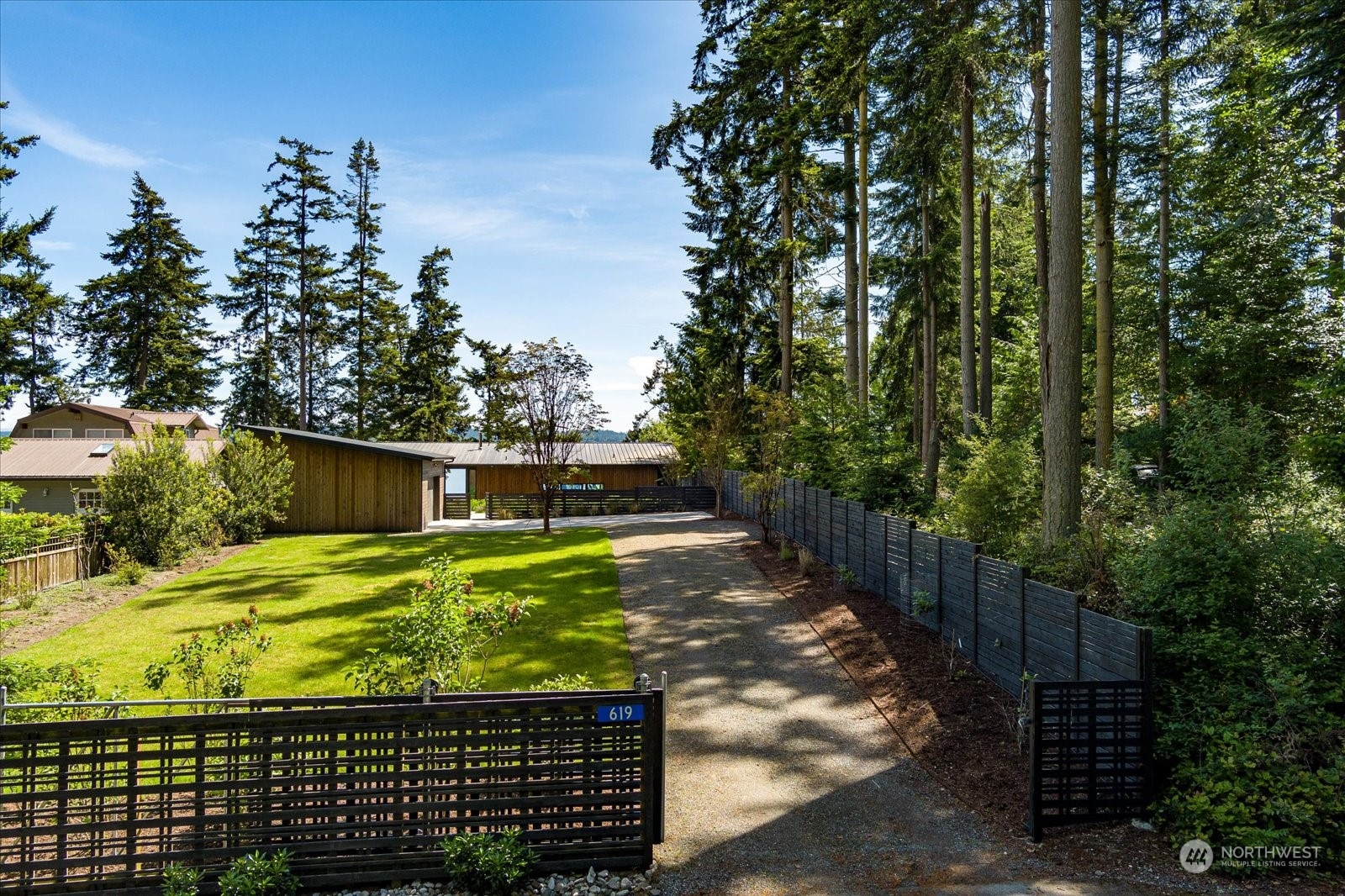 619 Race Road Coupeville, WA 98239 - Photo 3 of 40 Gallery Image 3