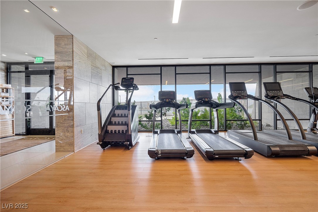 9 Sunset Strip Henderson, NV 89012 - Photo 18 of 44