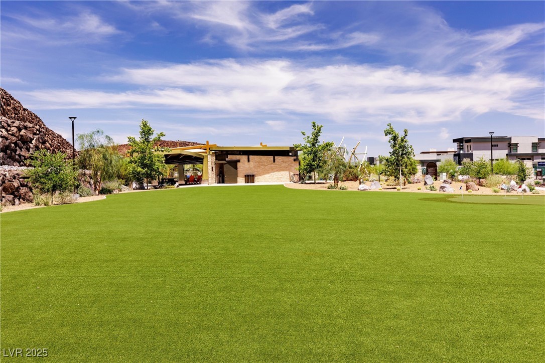 9 Sunset Strip Henderson, NV 89012 - Photo 42 of 44