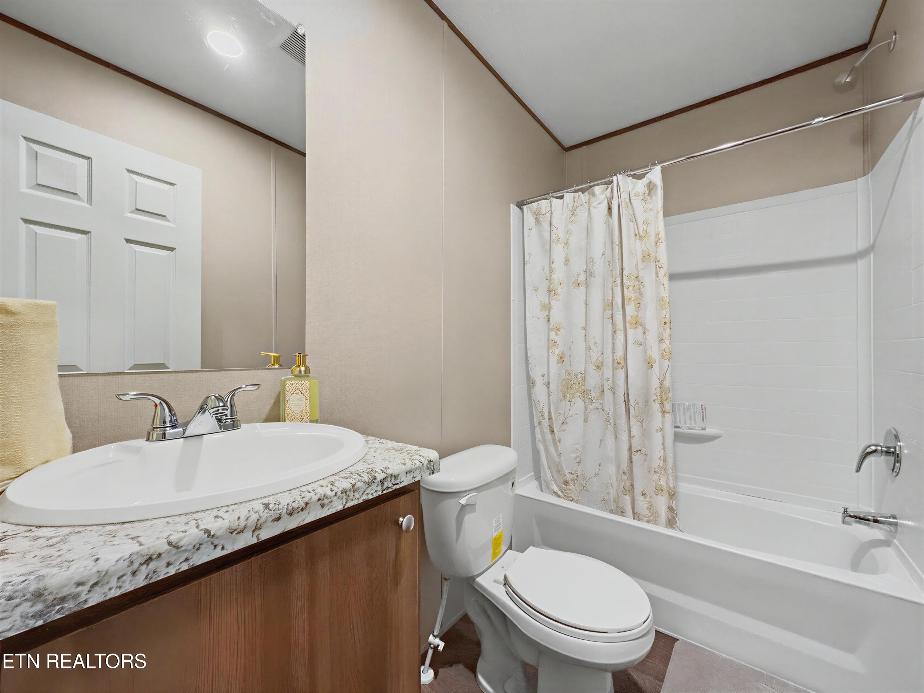 6695 West Allens Bridge Road Greeneville, TN 37743 - Photo 24 of 24 Photo Apr 09 2026_ 7 45 27 PM (16)