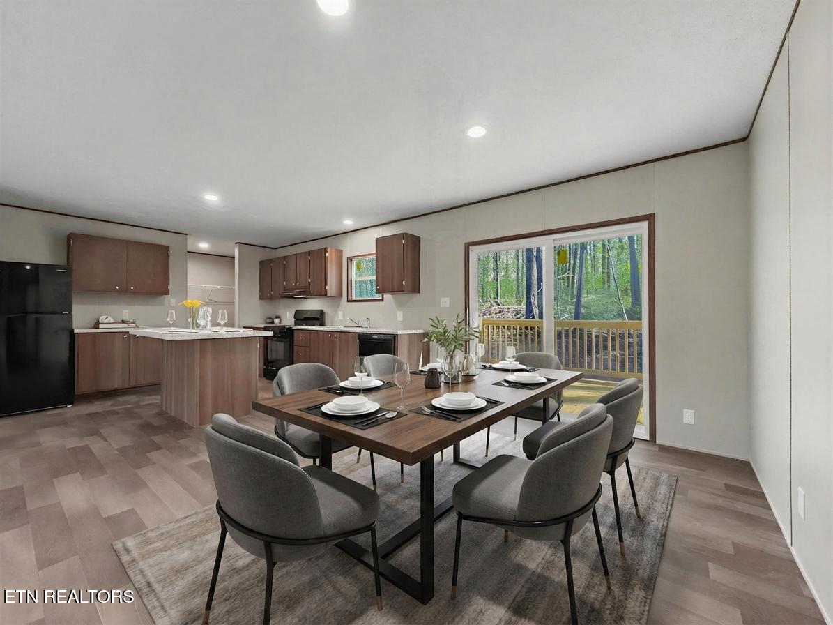 6695 West Allens Bridge Road Greeneville, TN 37743 - Photo 9 of 24 Dining Room - staged