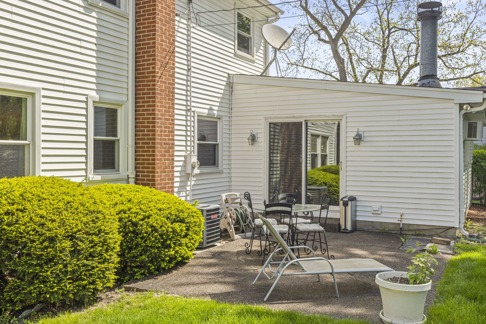 2011 Brentwood Road Northbrook, IL 60062 - Photo 22 of 28 Gallery Image 22