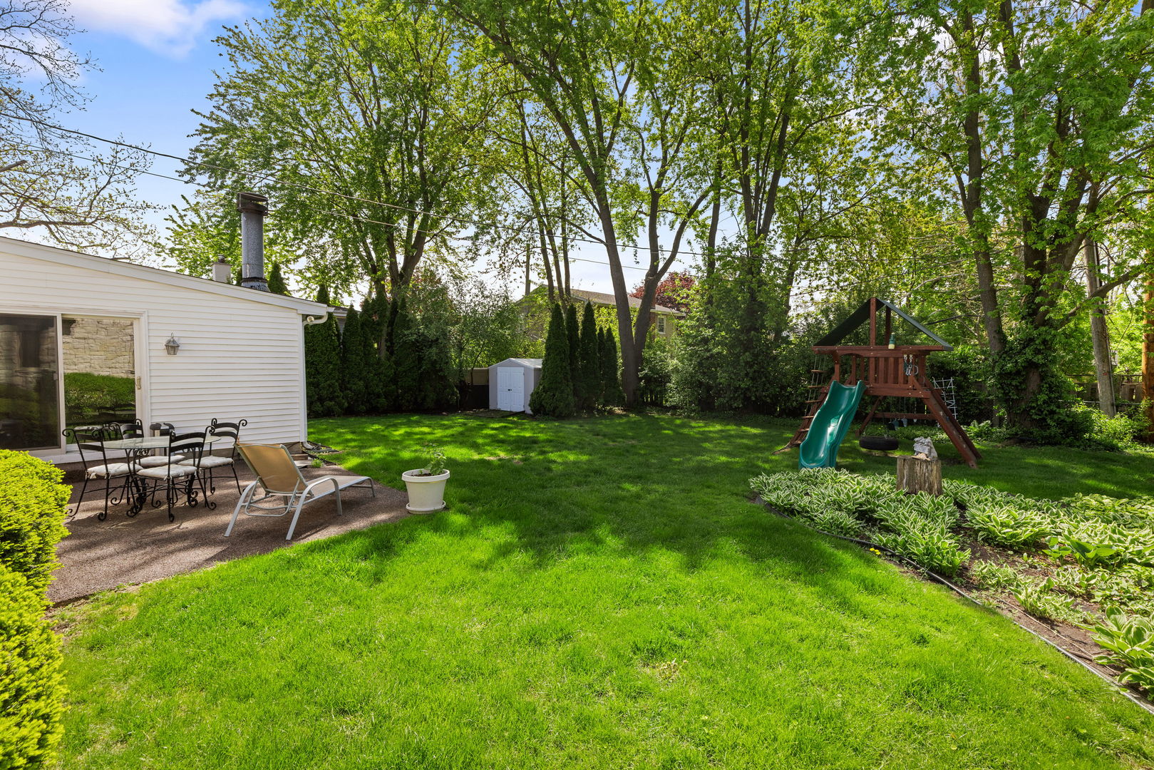 2011 Brentwood Road Northbrook, IL 60062 - Photo 23 of 28 Gallery Image 23