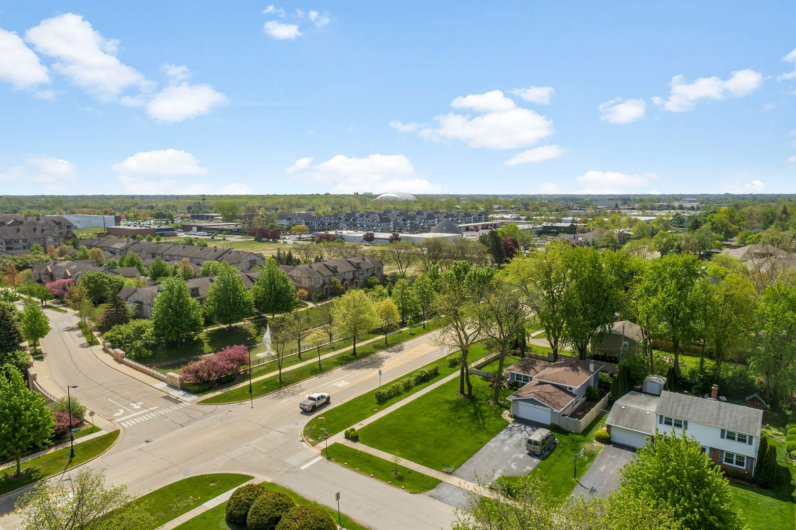2011 Brentwood Road Northbrook, IL 60062 - Photo 25 of 28 Gallery Image 25