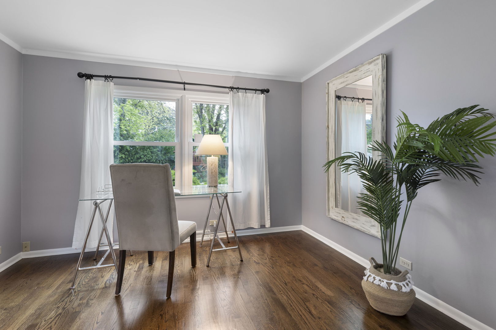 2011 Brentwood Road Northbrook, IL 60062 - Photo 3 of 28 Gallery Image 3