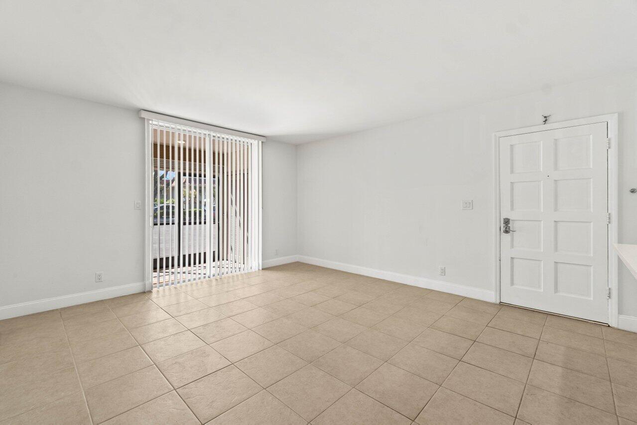 1074 Northwest 13th Street, Unit 161C Boca Raton, FL 33486 - Photo 11 of 30 012-1074Northwest13thStreet-161C-BocaRat
