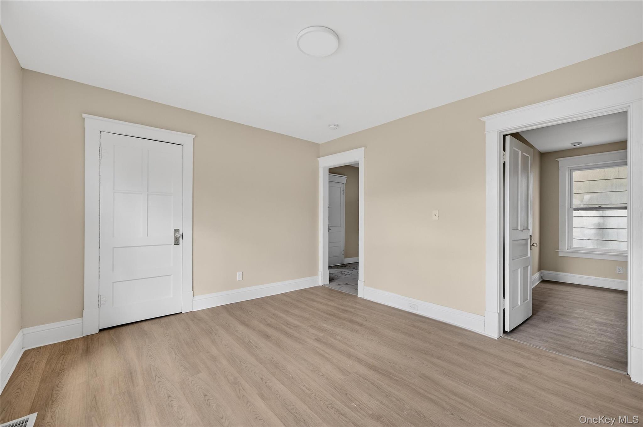 26 1/2 Ridge Street Middletown, NY 10940 - Photo 10 of 36