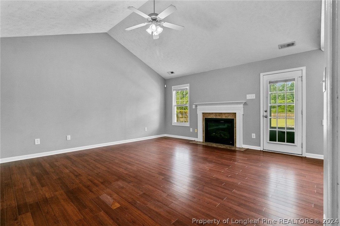 6704 Valley Falls Road Hope Mills, NC 28348 - Photo 7 of 34 Gallery Image 7