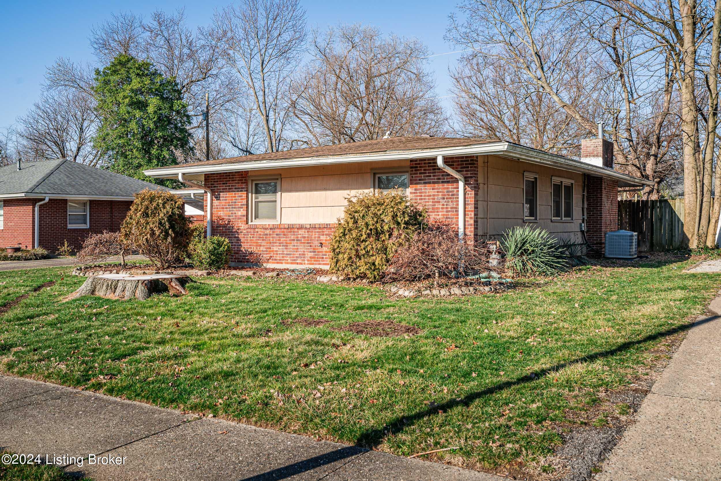 3128 Talisman Road Louisville, KY 40220 - Photo 2 of 50 3128 Talisman Road-5