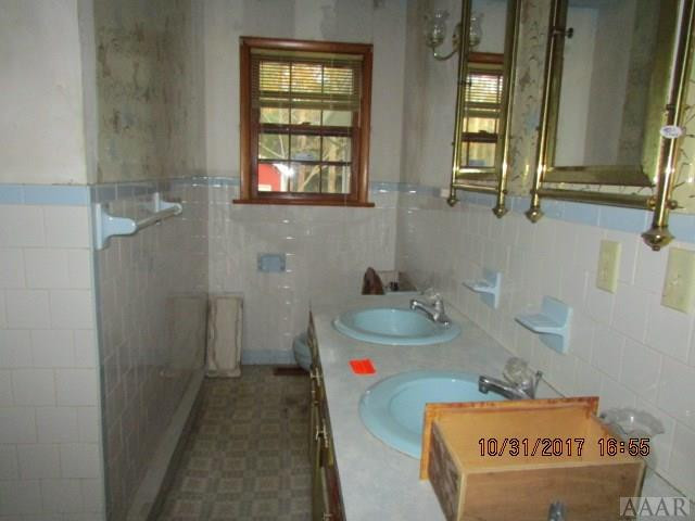 1224 Perrys Bridge Road Belvidere, NC 27919 - Photo 7 of 16 Gallery Image 7