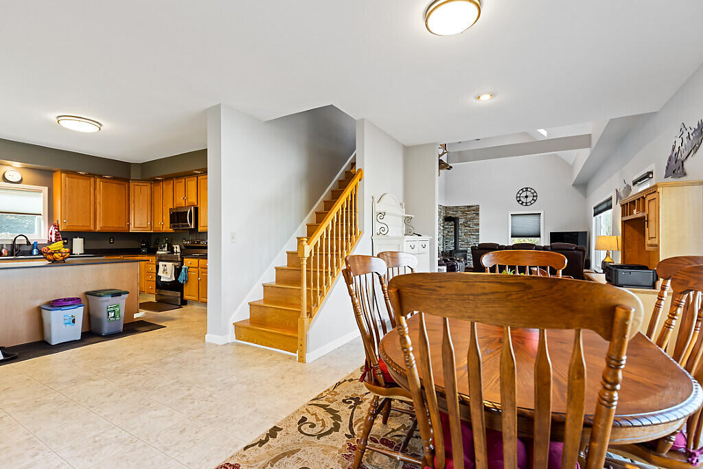 104 Cotta Lane St. Albans, ME 04971 - Photo 15 of 57 15_BP5A8578_DxO_mls