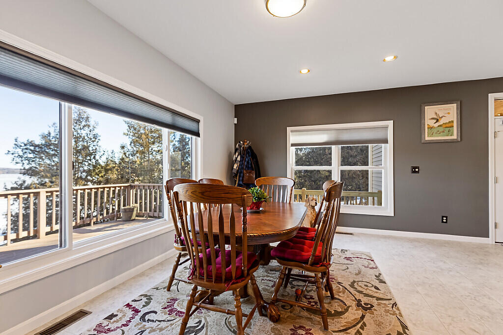 104 Cotta Lane St. Albans, ME 04971 - Photo 18 of 57 12_BP5A8569_DxO_mls