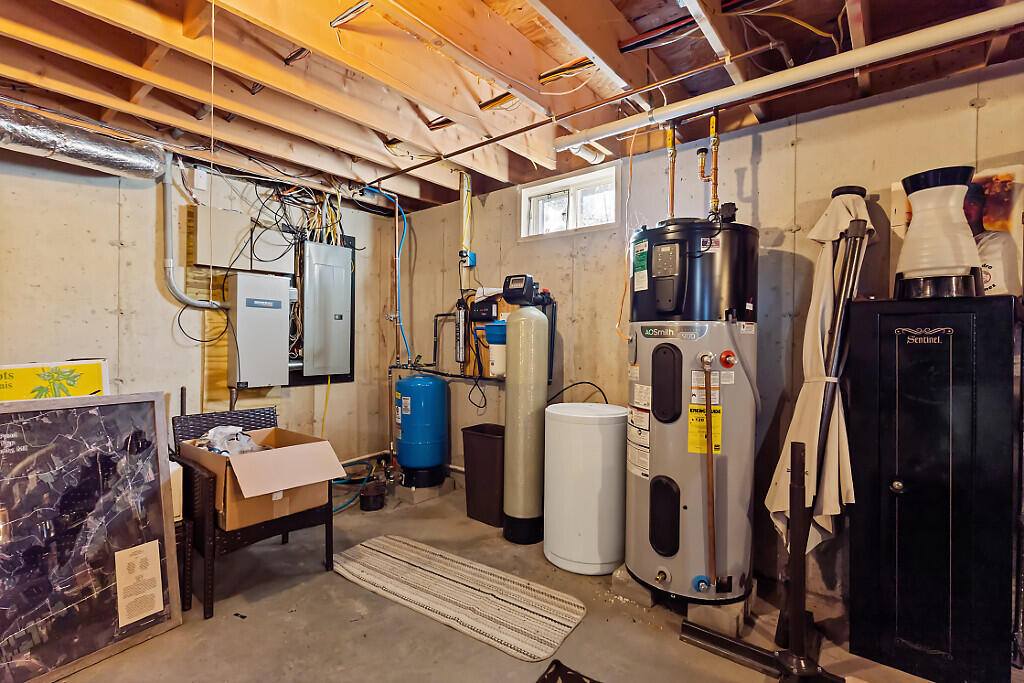 104 Cotta Lane St. Albans, ME 04971 - Photo 50 of 57 44_BP5A8665_DxO_mls