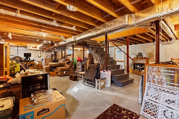 $695,000 | 104 Cotta Lane, St. Albans, ME 04971
