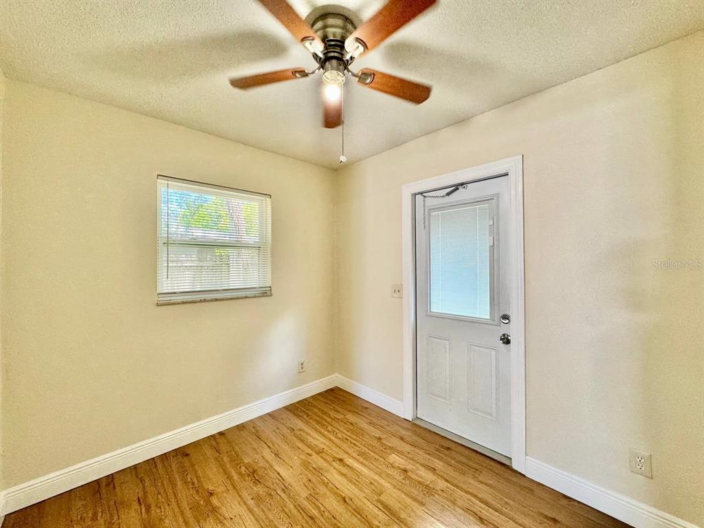 865 Trotter Road Largo, FL 33770 - Photo 12 of 20 Gallery Image 12