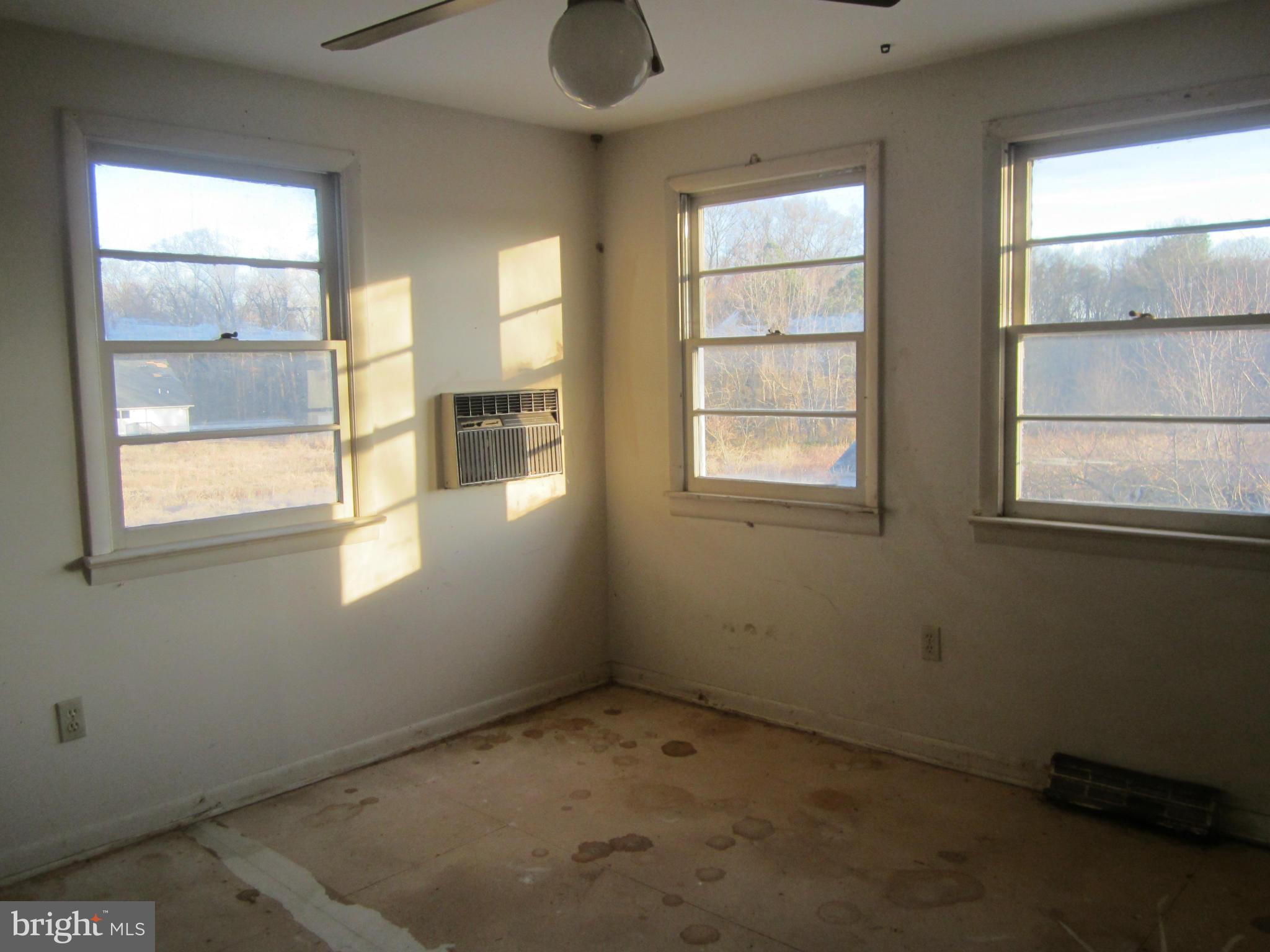 5990 Hallowing Point Road Prince Frederick, MD 20678 - Photo 7 of 19 Bedroom (Master)