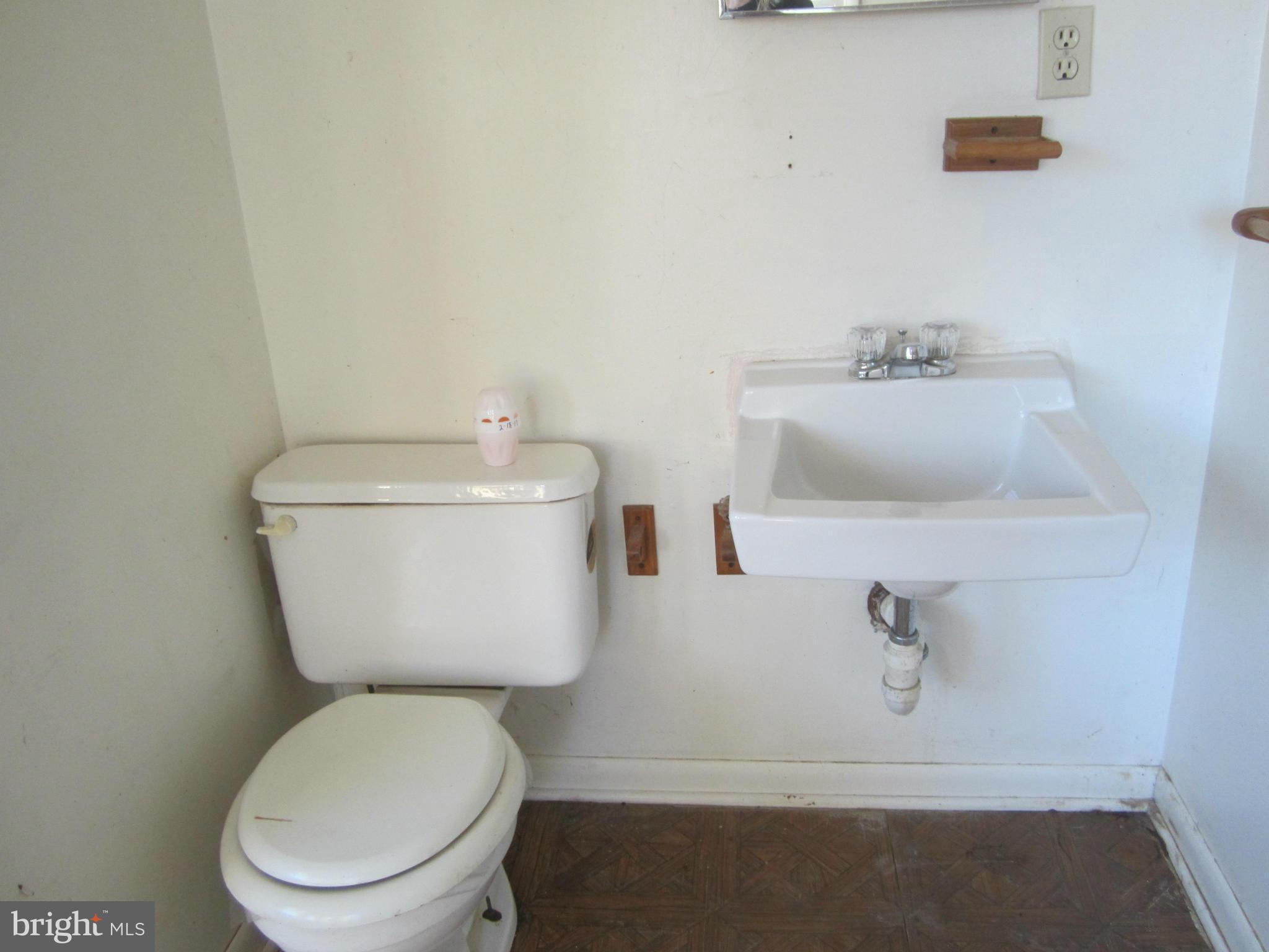 5990 Hallowing Point Road Prince Frederick, MD 20678 - Photo 8 of 19 Bath (Master)