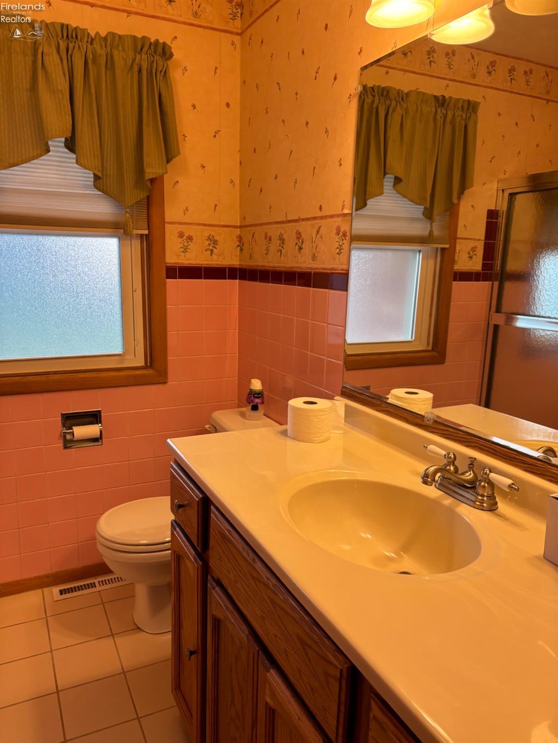 112 Bryden Road Tiffin, OH 44883 - Photo 10 of 19 Gallery Image 10