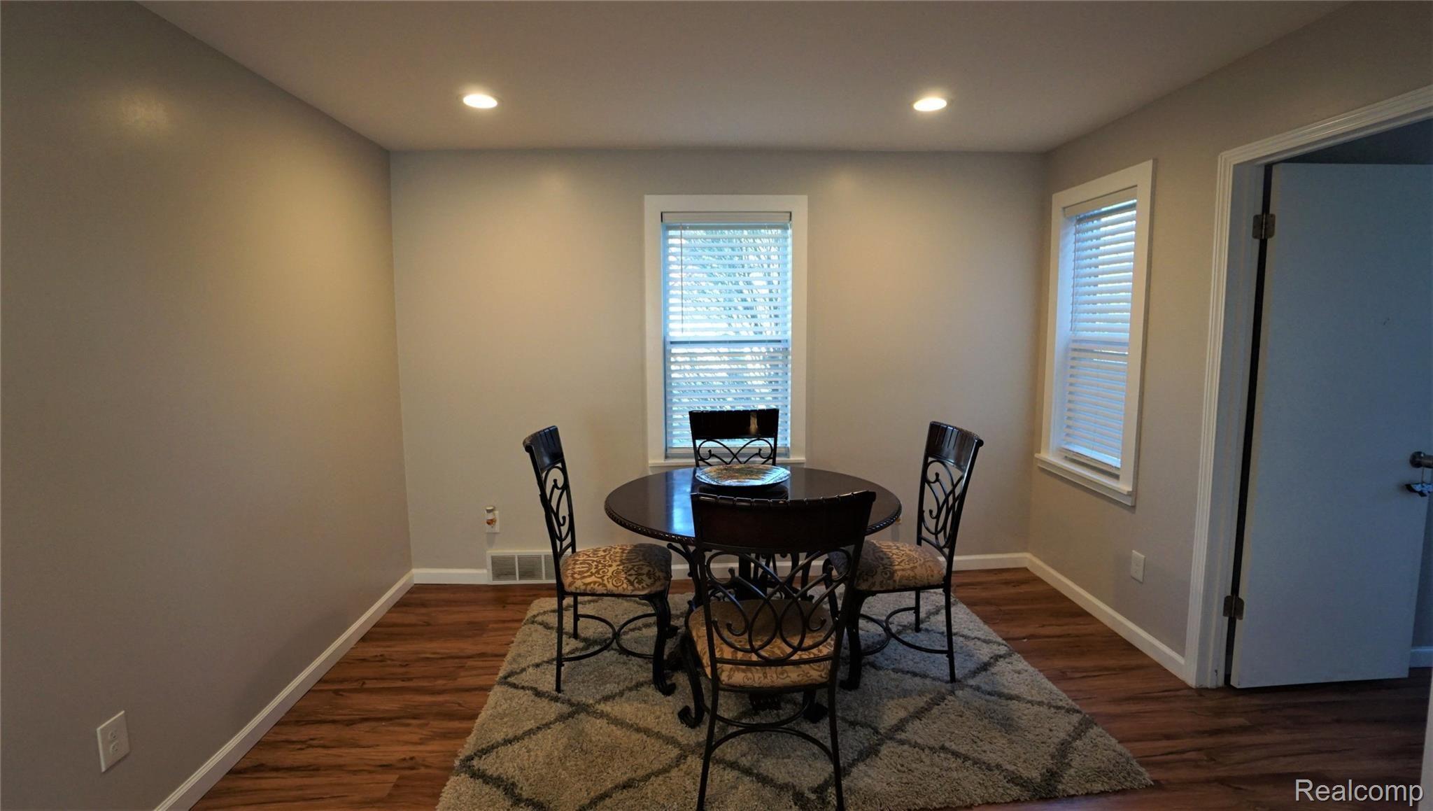 29650 Five Mile Road Livonia, MI 48154 - Photo 21 of 34 DSC05072.JPG