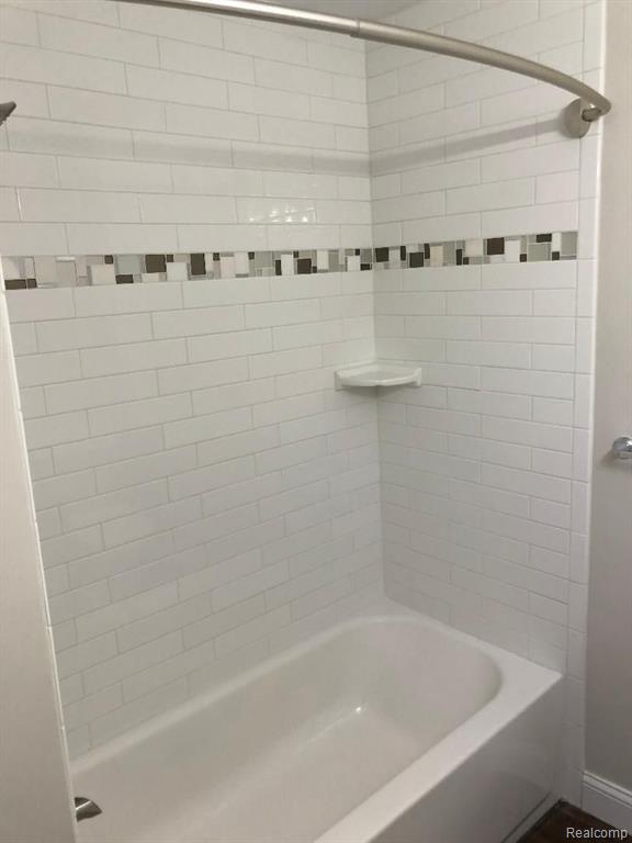 13376 North Road Fenton, MI 48430 - Photo 6 of 6