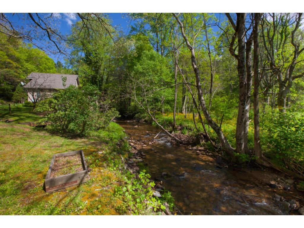 2040 Spivey Mountain Road Erwin, TN 37650 - Photo 7 of 36 Photo 7