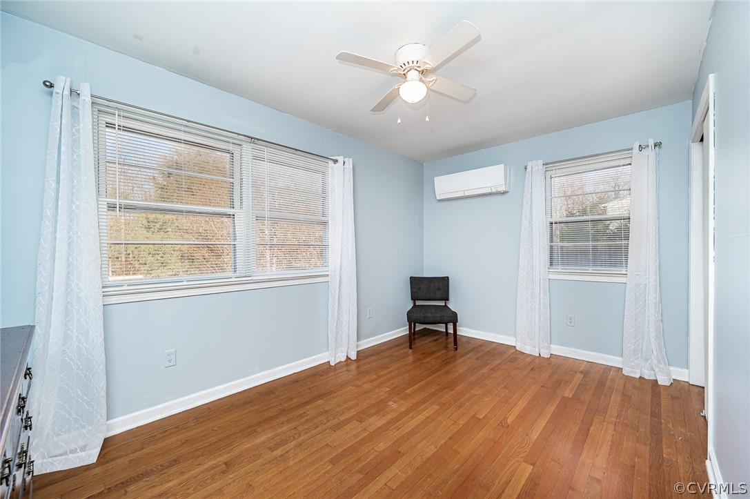 18203 West County Line Road Midlothian, VA 23112 - Photo 14 of 31 2nd Bedroom