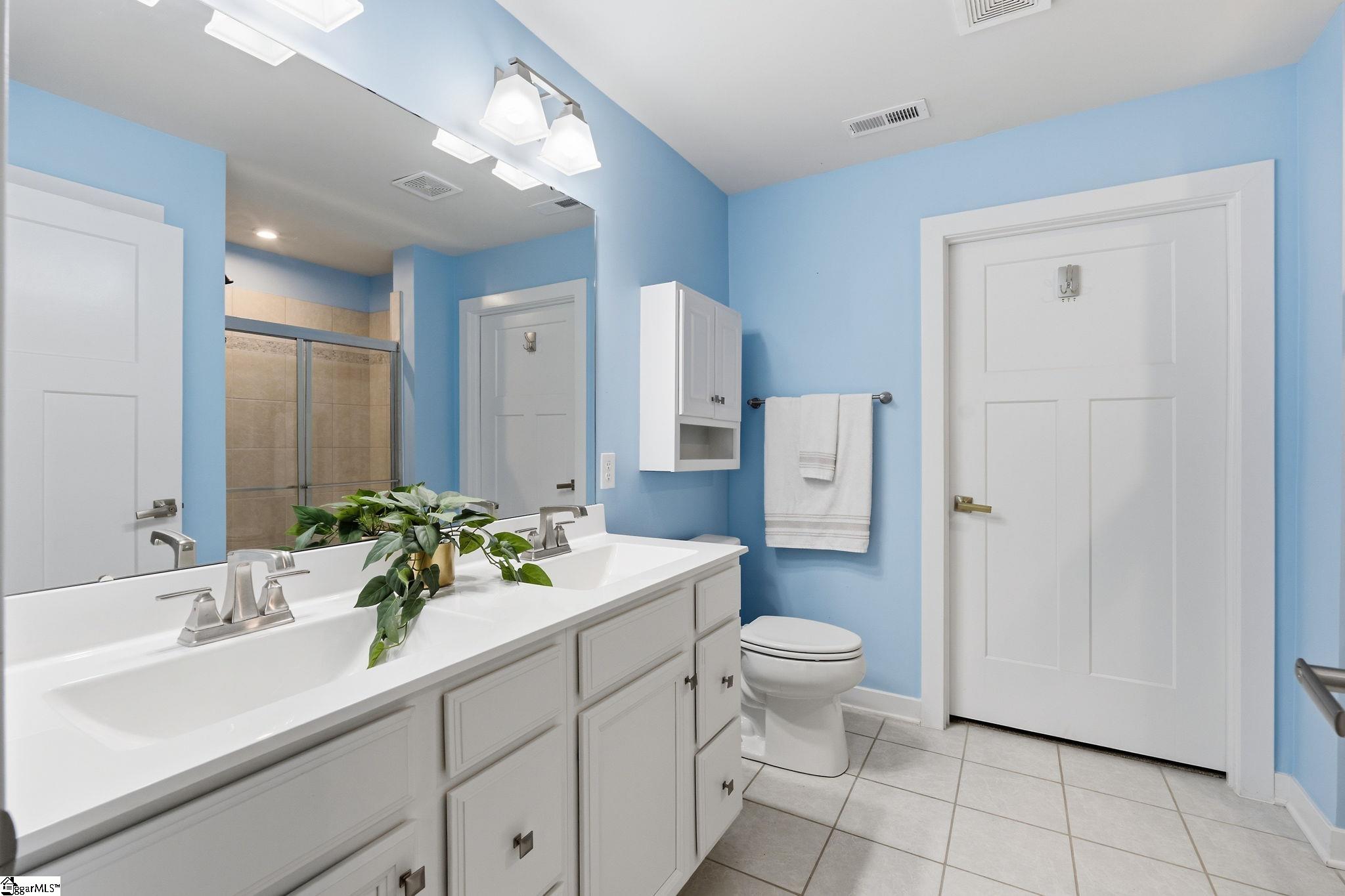 216 Shepley Street Fountain Inn, SC 29644 - Photo 17 of 25