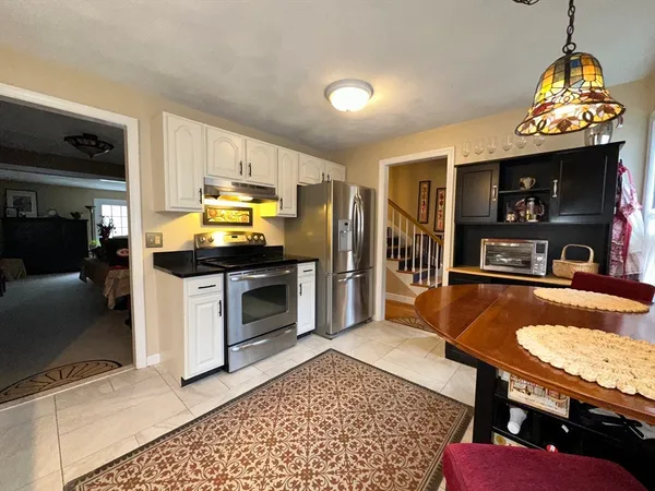 $3,500 | 55 West Street, Unit 7, Medfield, MA 02052