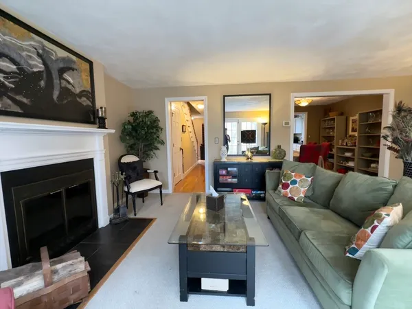 $3,500 | 55 West Street, Unit 7, Medfield, MA 02052