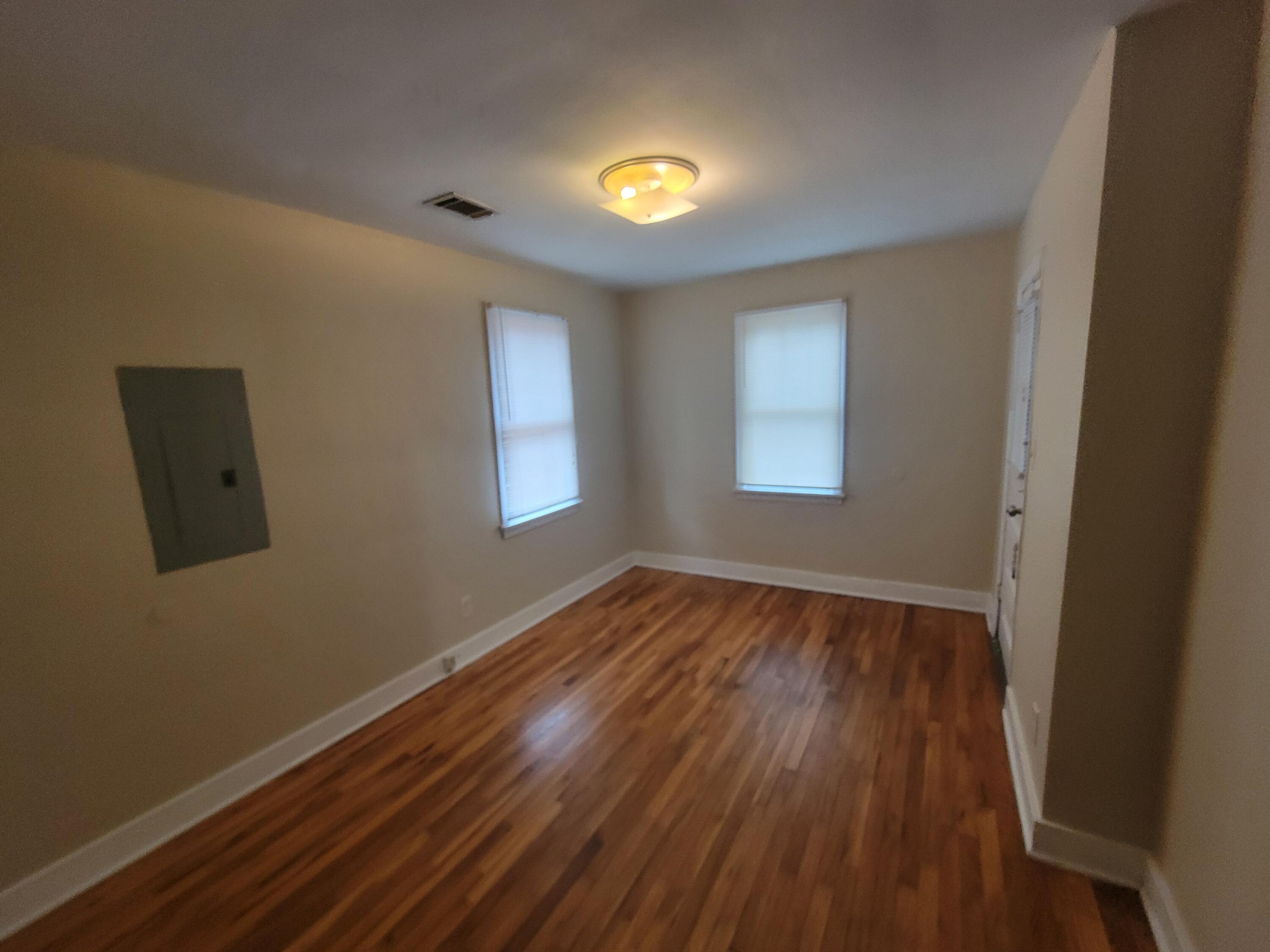 1927 Wrightsboro Road Augusta, GA 30904 - Photo 11 of 18 20251202_104445