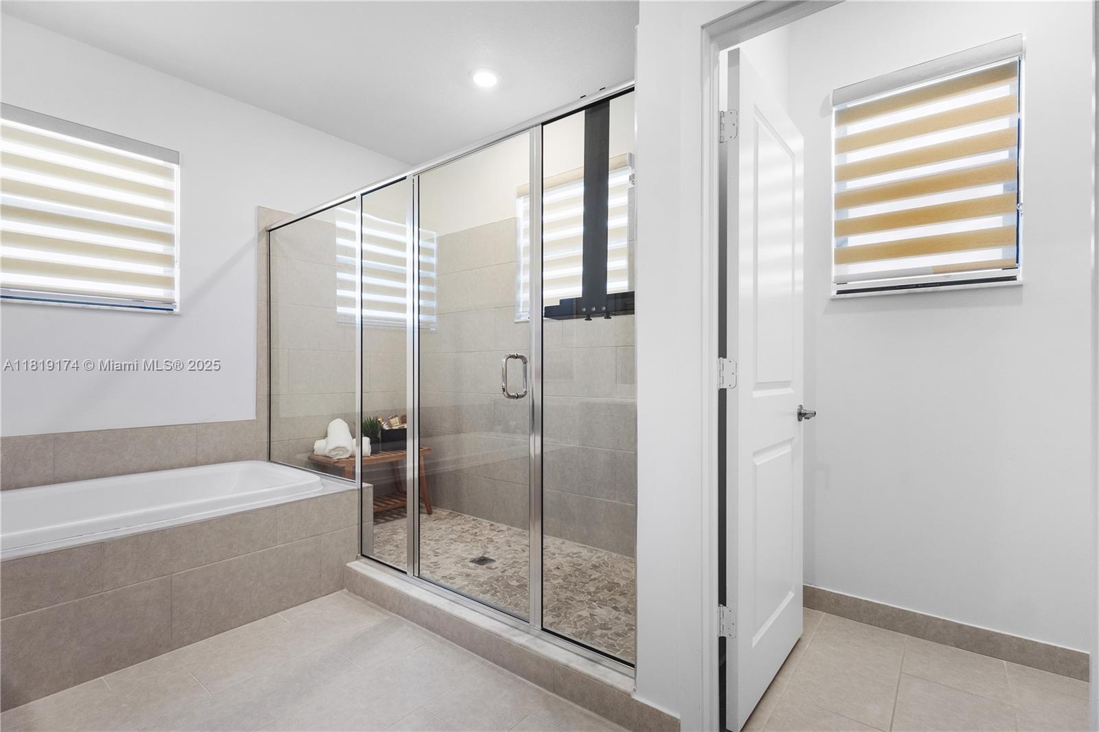 17540 Southwest 46th Street Miramar, FL 33029 - Photo 41 of 70 Gallery Image 41