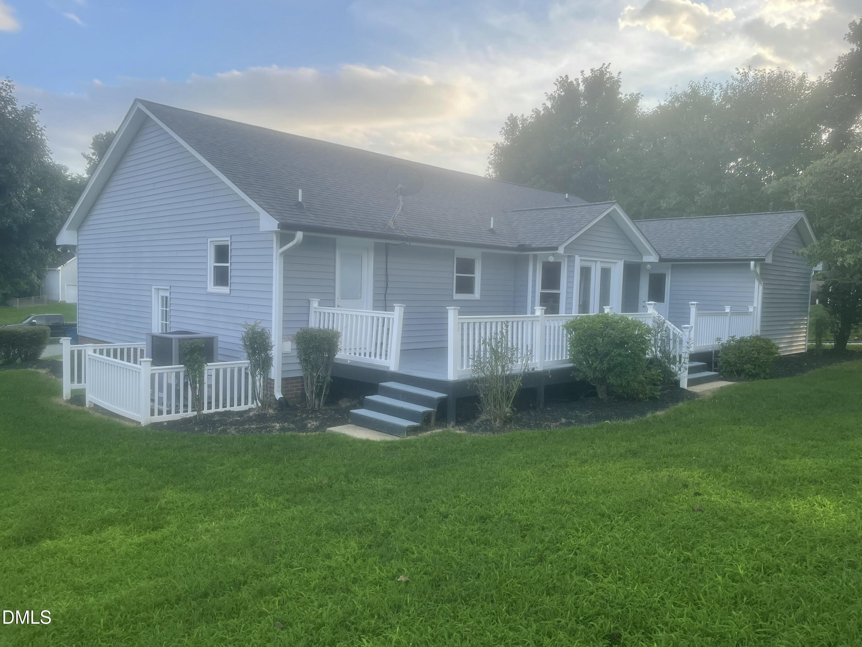 911 South Ridge Road Burlington, NC 27217 - Photo 3 of 17 Back