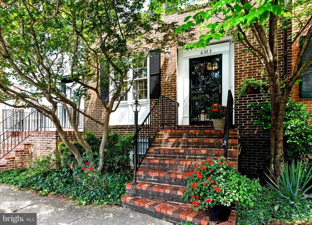 $899,000 | 6323 Barrister Place, Alexandria, VA 22307