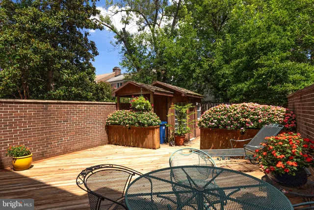 $899,000 | 6323 Barrister Place, Alexandria, VA 22307