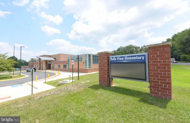 $899,000 | 6323 Barrister Place, Alexandria, VA 22307