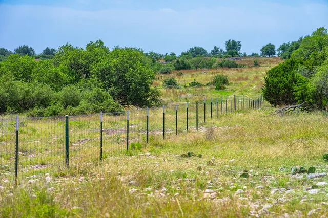 $595,000 | 3526 Stapp Ranch Road, Harper, TX 78631