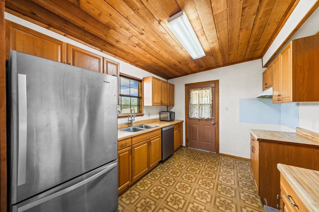 3526 Stapp Ranch Road Harper, TX 78631 - Photo 8 of 30