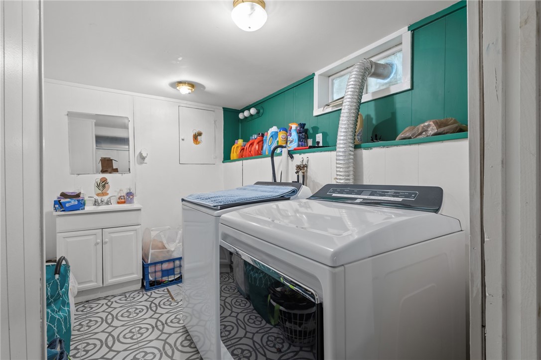 514 Robinson Street Woonsocket, RI 02895 - Photo 19 of 27