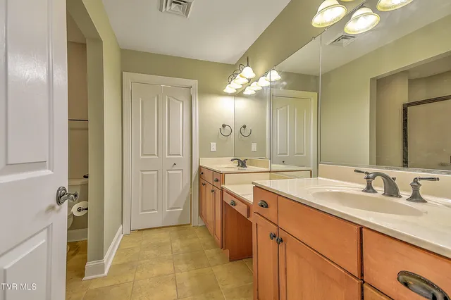 $435,900 | 1648 Hatterdale Farm Road, Blountville, TN 37617