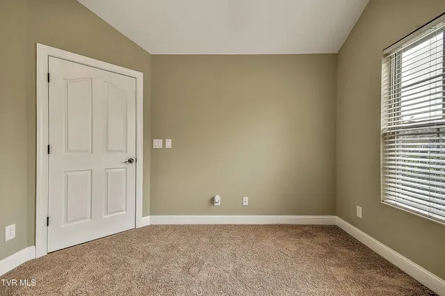 $435,900 | 1648 Hatterdale Farm Road, Blountville, TN 37617