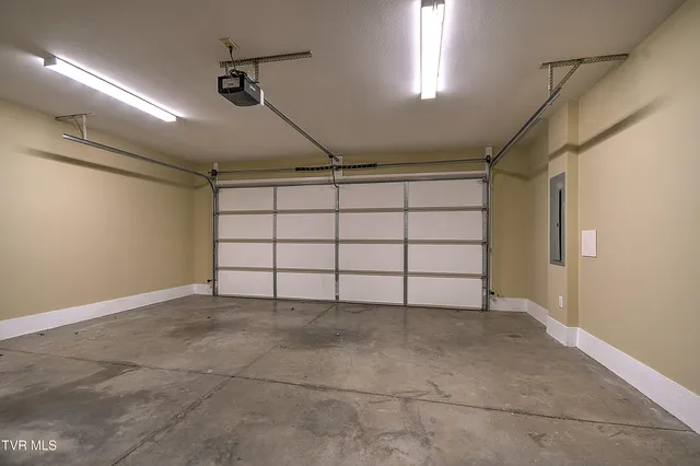 $435,900 | 1648 Hatterdale Farm Road, Blountville, TN 37617