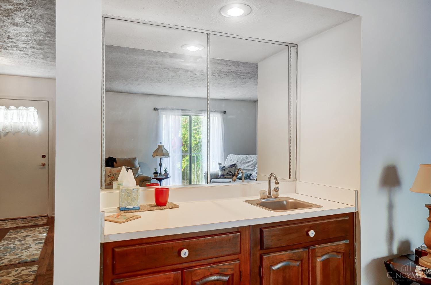 1723 Ebenezer Road Cincinnati, OH 45233 - Photo 11 of 32 Gallery Image 11