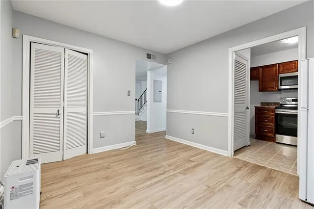 $225,000 | 45 Glenald Way Northwest, Atlanta, GA 30327