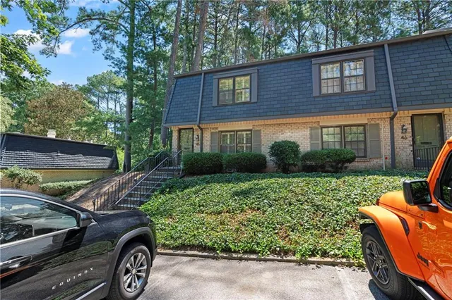 $225,000 | 45 Glenald Way Northwest, Atlanta, GA 30327