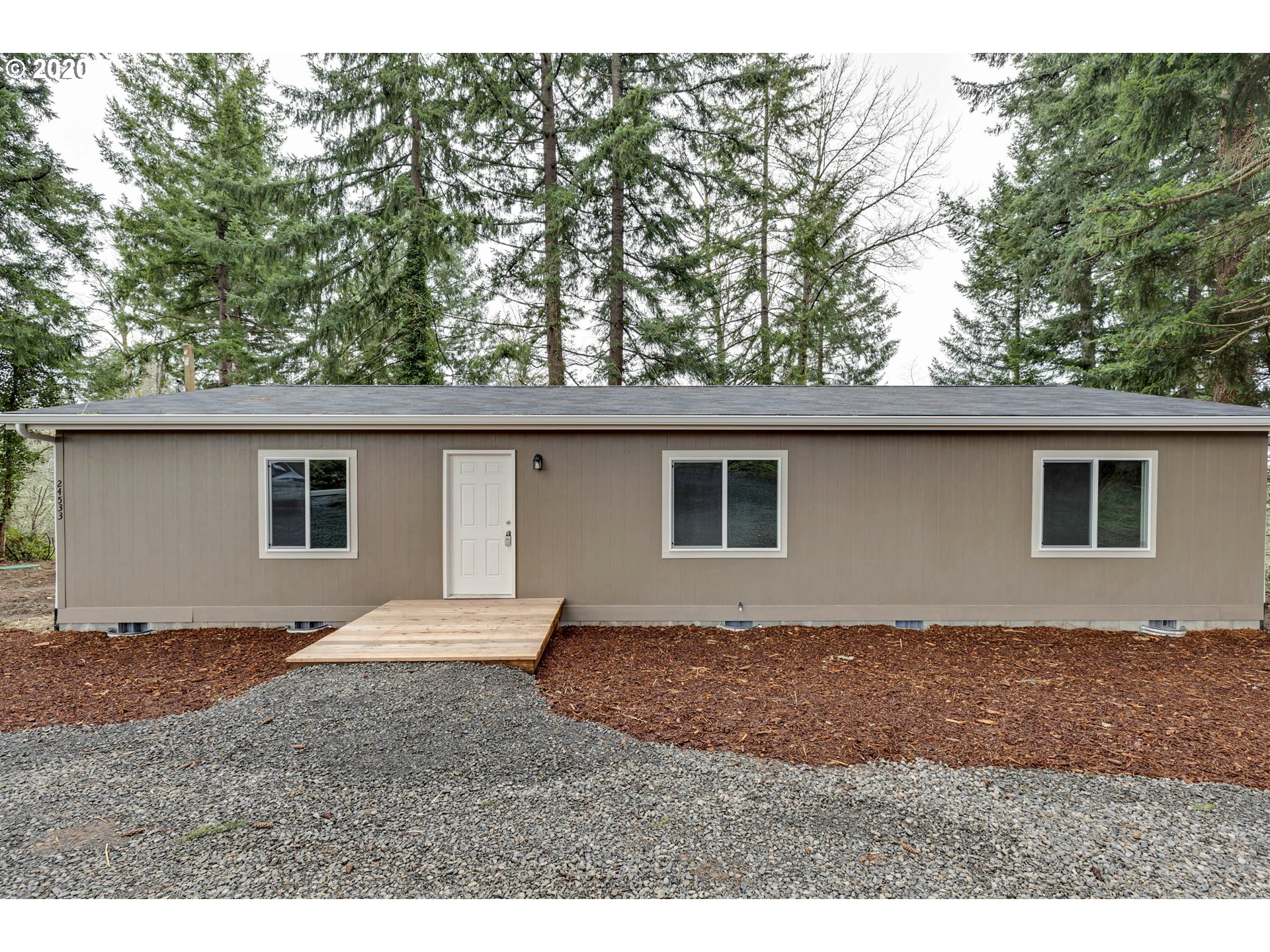 24533 Southeast Howlett Road Eagle Creek, OR 97022 - Photo 1 of 23 Gallery Image 1