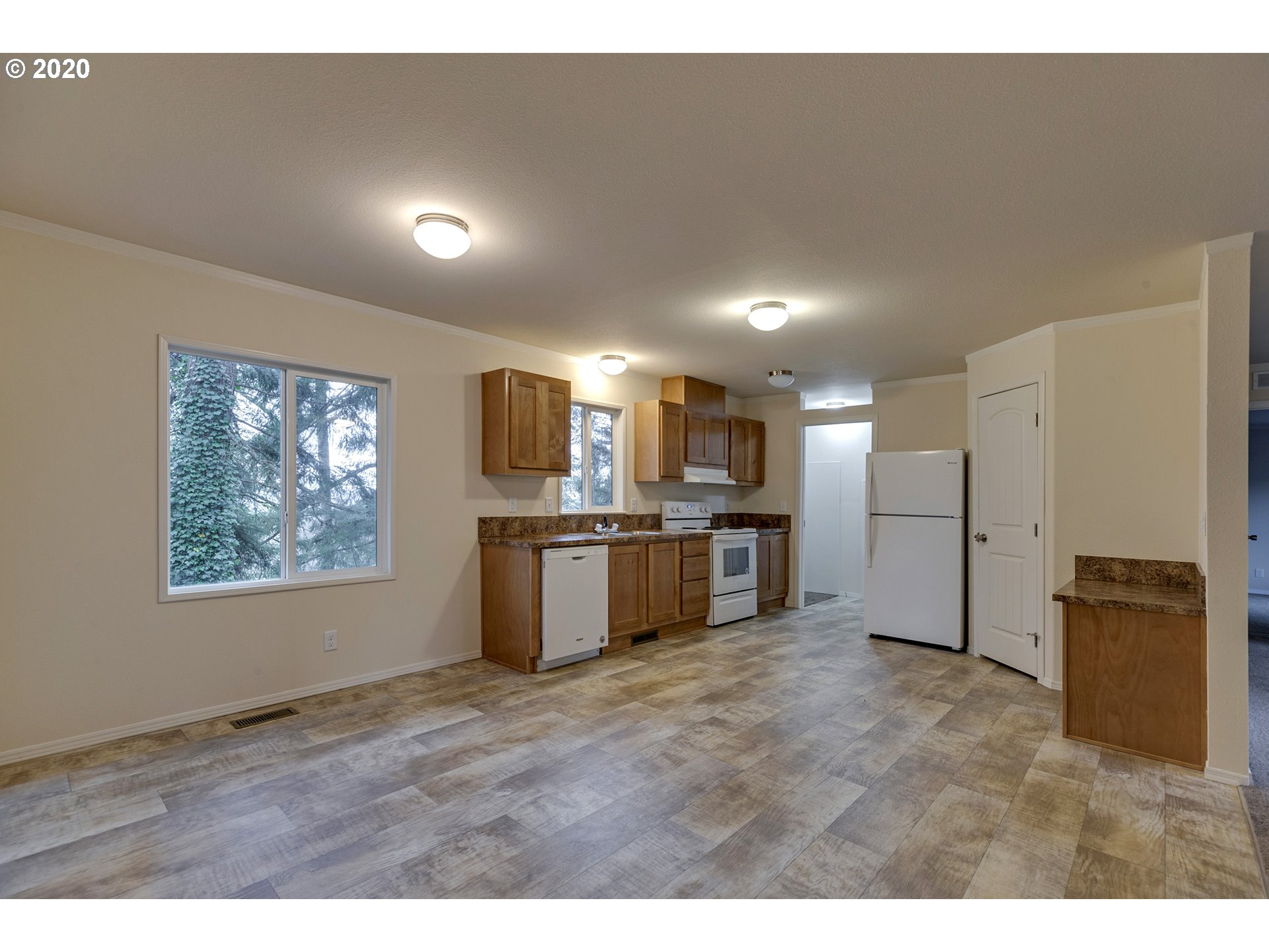 24533 Southeast Howlett Road Eagle Creek, OR 97022 - Photo 13 of 23 Gallery Image 13